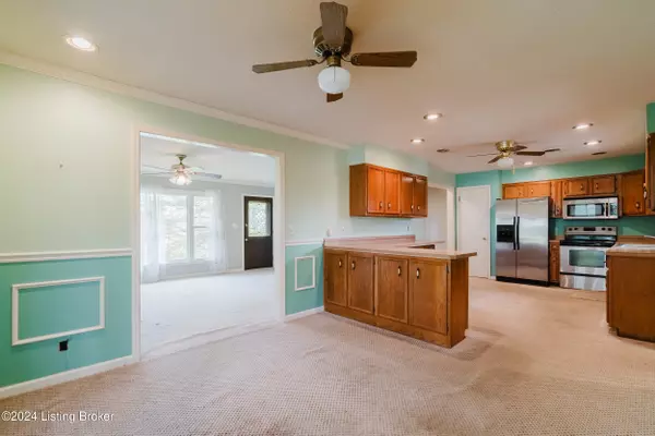 Fisherville, KY 40023,2605 Dale Ln