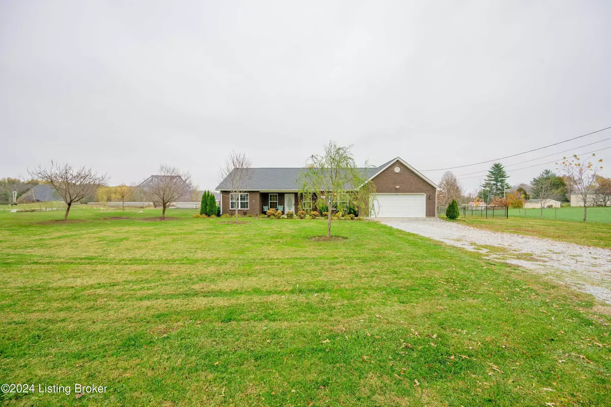 Vine Grove, KY 40175,70 Hummingbird Ln