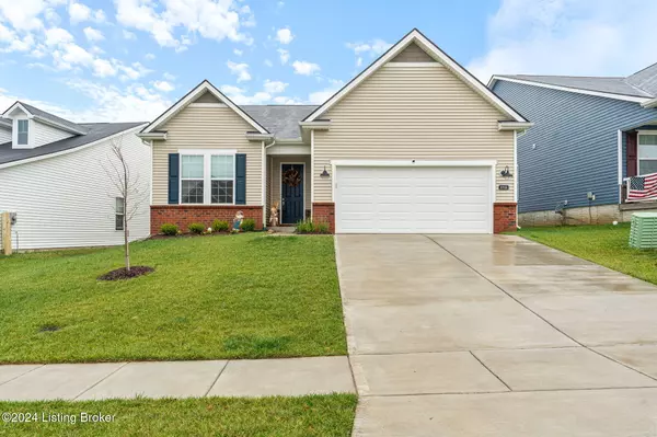 3715 Creekstone Bluff Blvd, La Grange, KY 40031