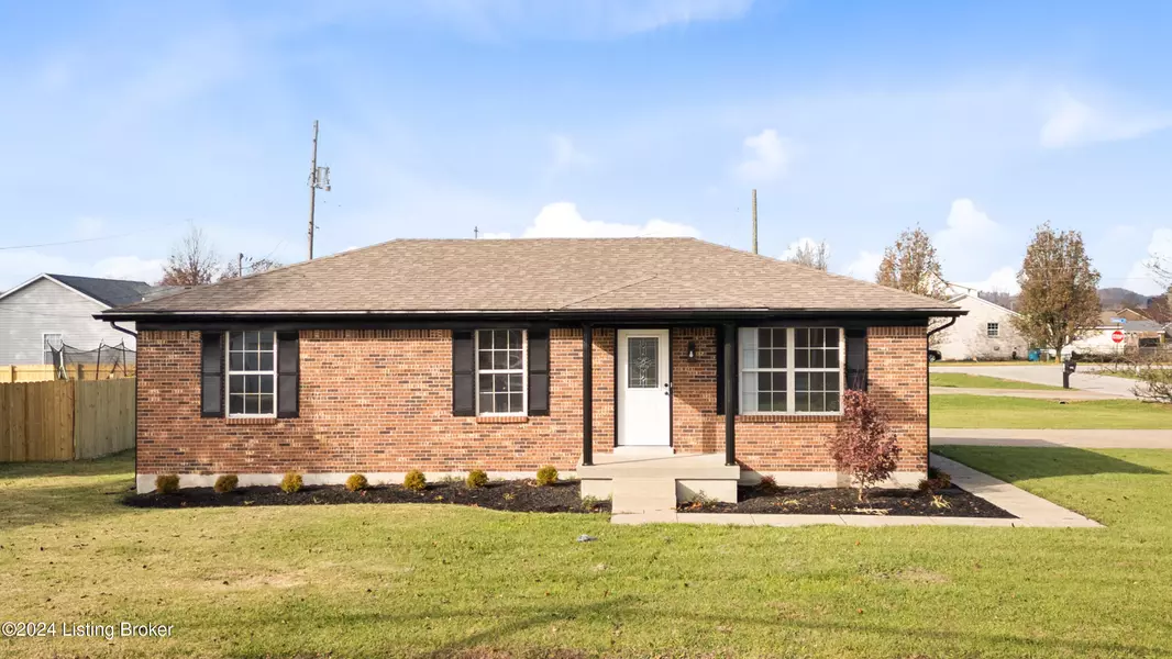 896 Beech Grove Rd, Shepherdsville, KY 40165