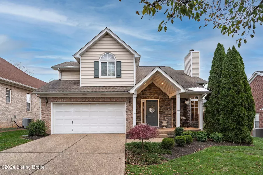 4115 Sunny Crossing Dr, Louisville, KY 40299