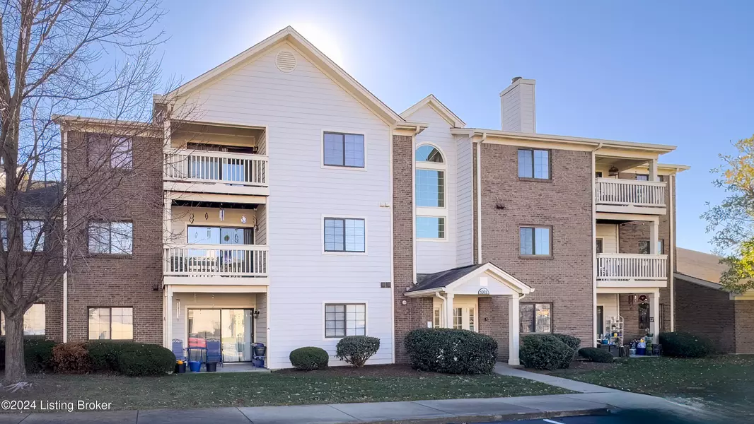 8508 Ambrosse Ln #UNIT 311, Louisville, KY 40299