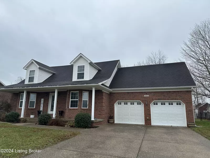 42 Rolling Ridge Ct, Brandenburg, KY 40108