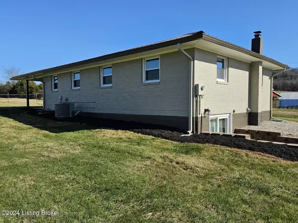 Bonnieville, KY 42713,5125 Hammonsville Rd