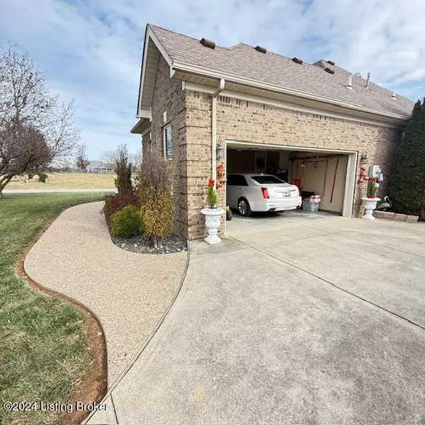 Shepherdsville, KY 40165,114 Moonglow Ct