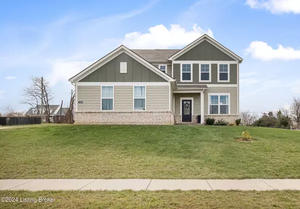 1218 Deer Fields, La Grange, KY 40031