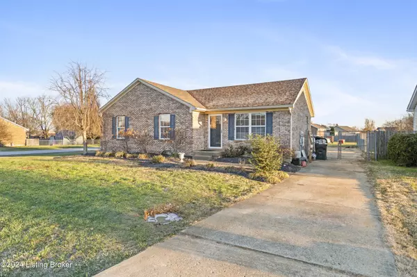 342 Meadows Dr, Mt Washington, KY 40047