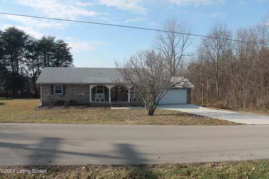 443 Lloyd Ln, Mt Washington, KY 40047