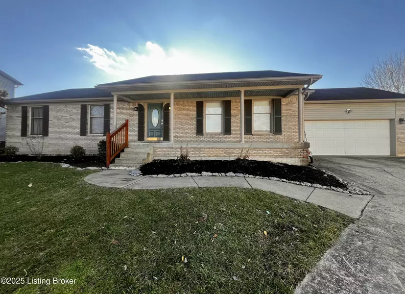 41 Bald Mountain Cir, Shelbyville, KY 40065