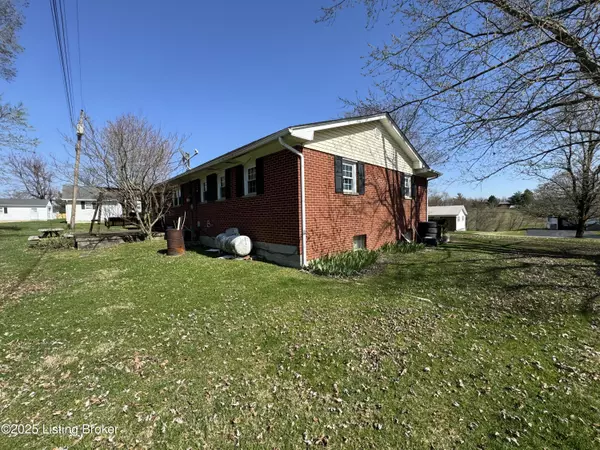 Flemingsburg, KY 41041,61 Emmons Dr