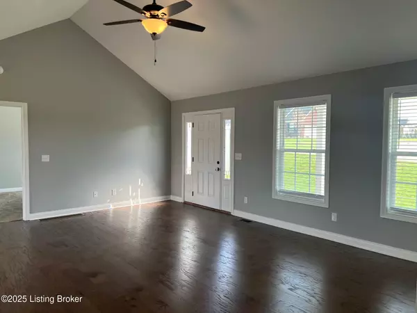 Coxs Creek, KY 40013,123 Montega Ln