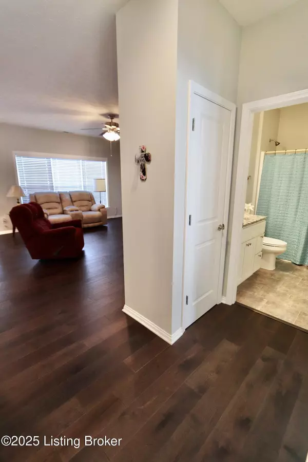 Shepherdsville, KY 40165,174 B Villa Vista Dr