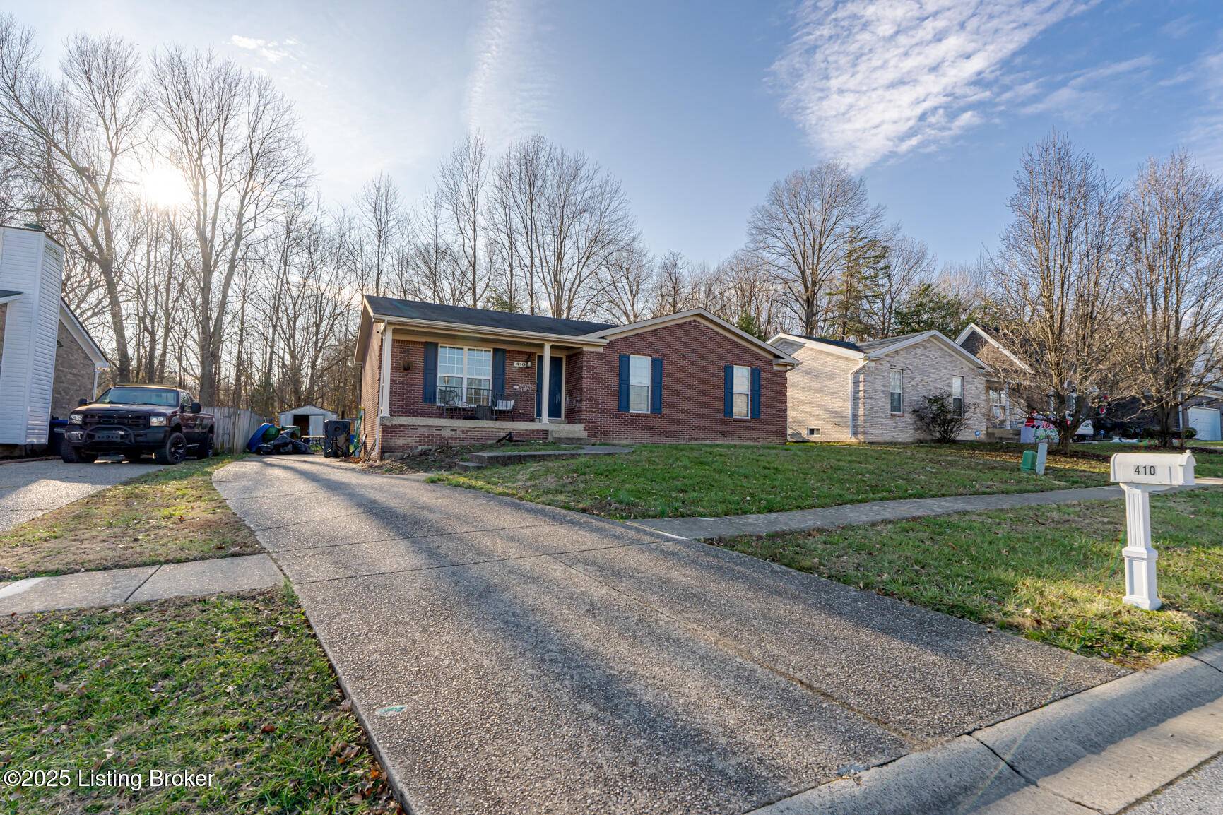 Fairdale, KY 40118,410 Babe Dr