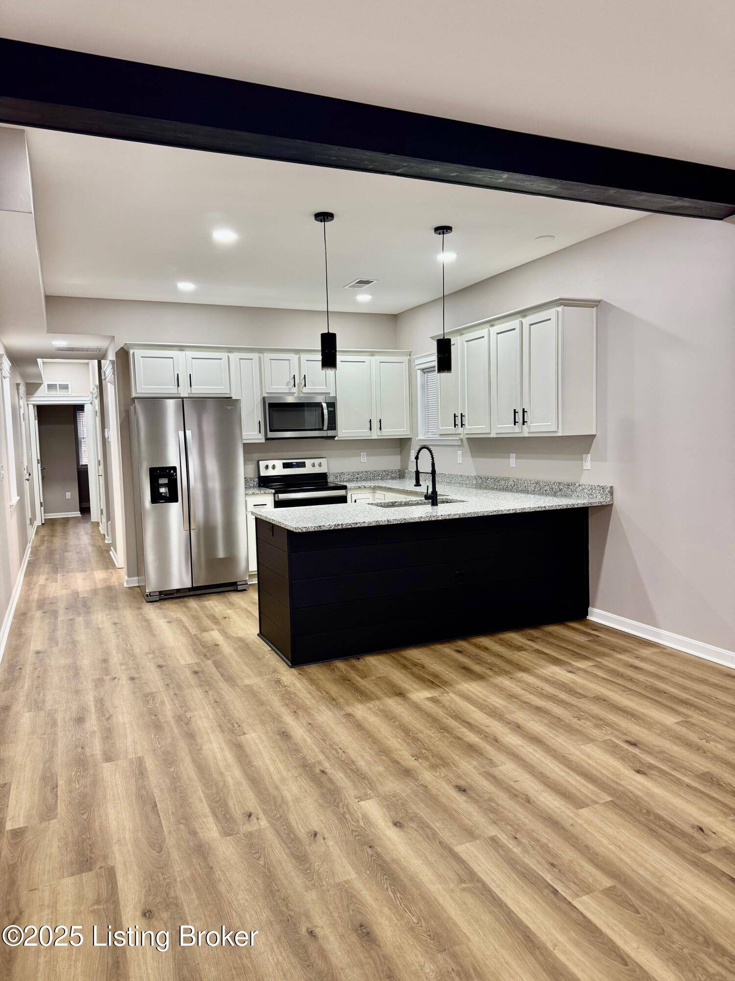 Louisville, KY 40203,1039 S Hancock St