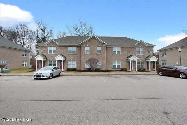 Louisville, KY 40291,6007 Wooded Creek Dr #102