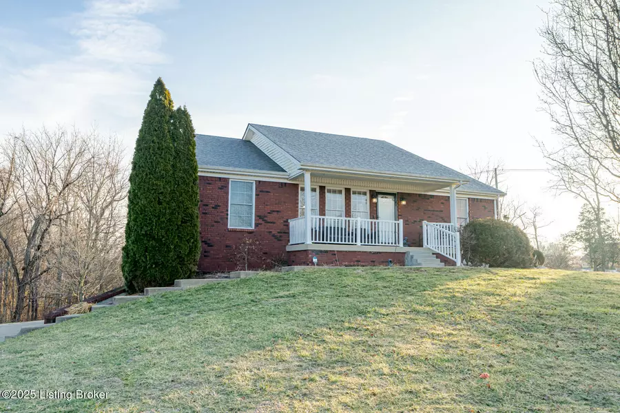 426 Crafton Dr, Taylorsville, KY 40071