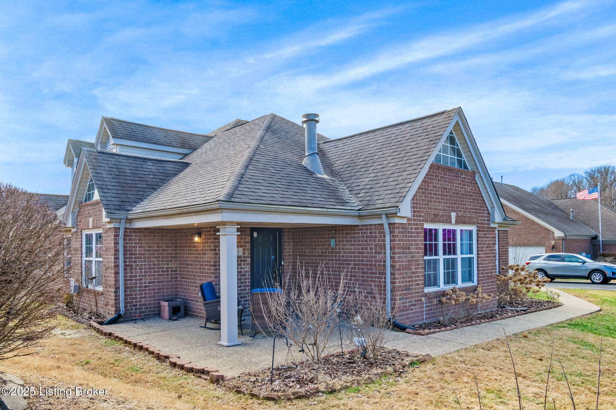 4442 Southbridge Ct, Louisville, KY 40272