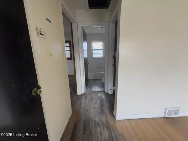 2613 Neblett Ave Louisville, KY 40216