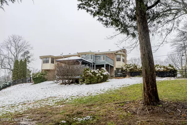 Ekron, KY 40117,370 Doe Haven Rd