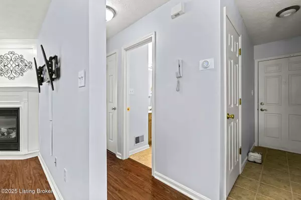 Louisville, KY 40242,1101 Powerhouse Ln #104