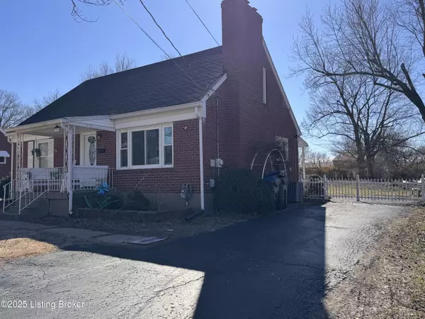 Louisville, KY 40219,1090 Forrest View Dr