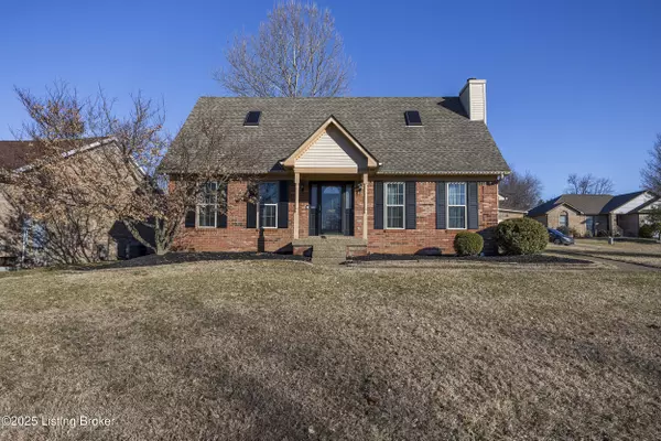 7409 Rome Beauty Pl, Louisville, KY 40228