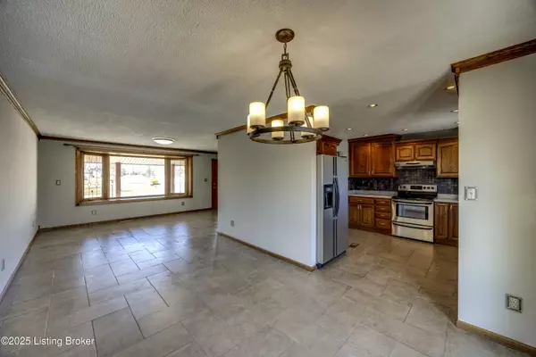 Milton, KY 40045,292 Hillwood Dr