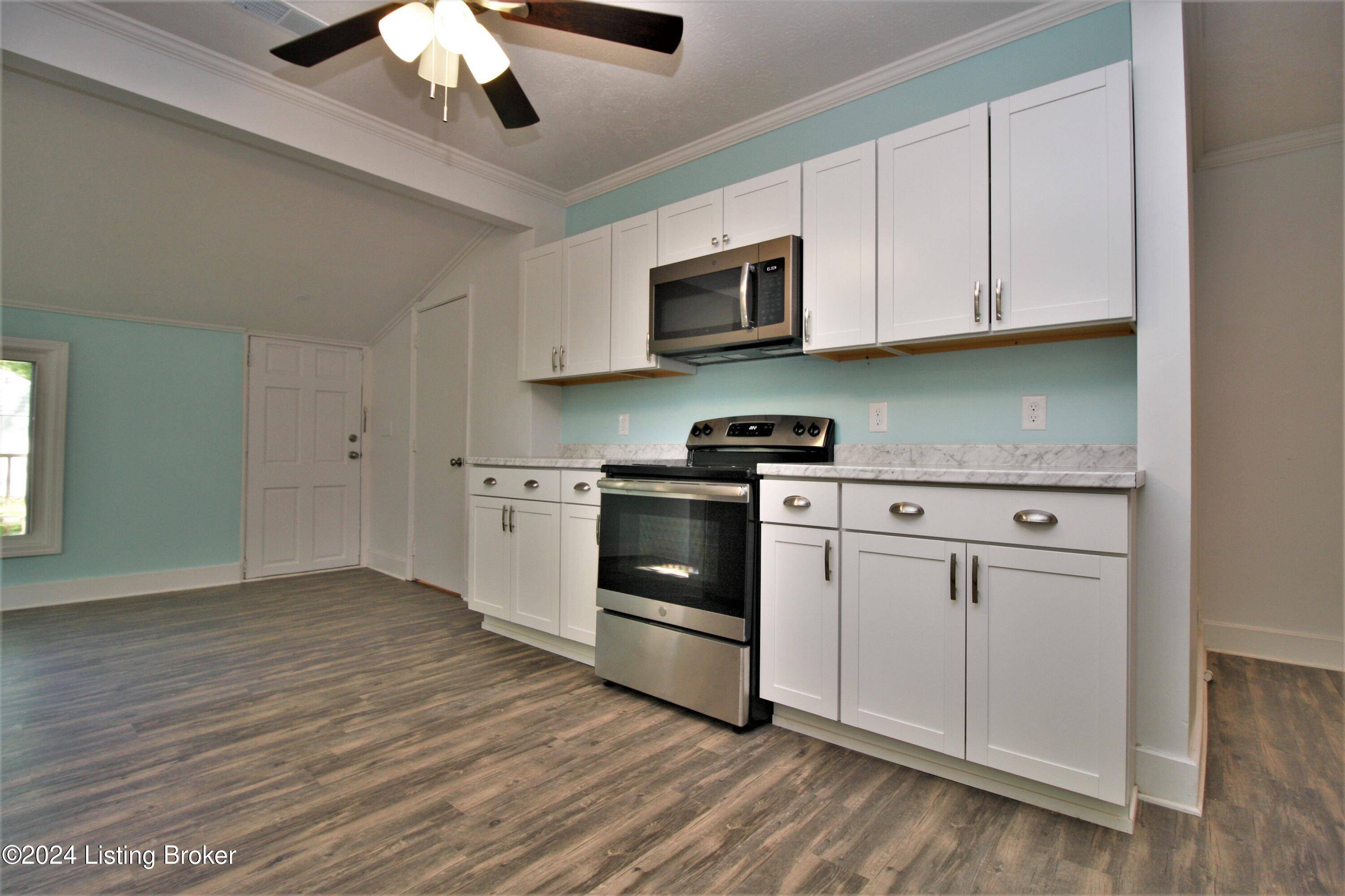 Louisville, KY 40215,4634 Southcrest Dr