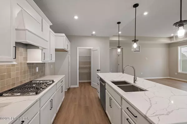 Louisville, KY 40291,10509 Vista View Dr