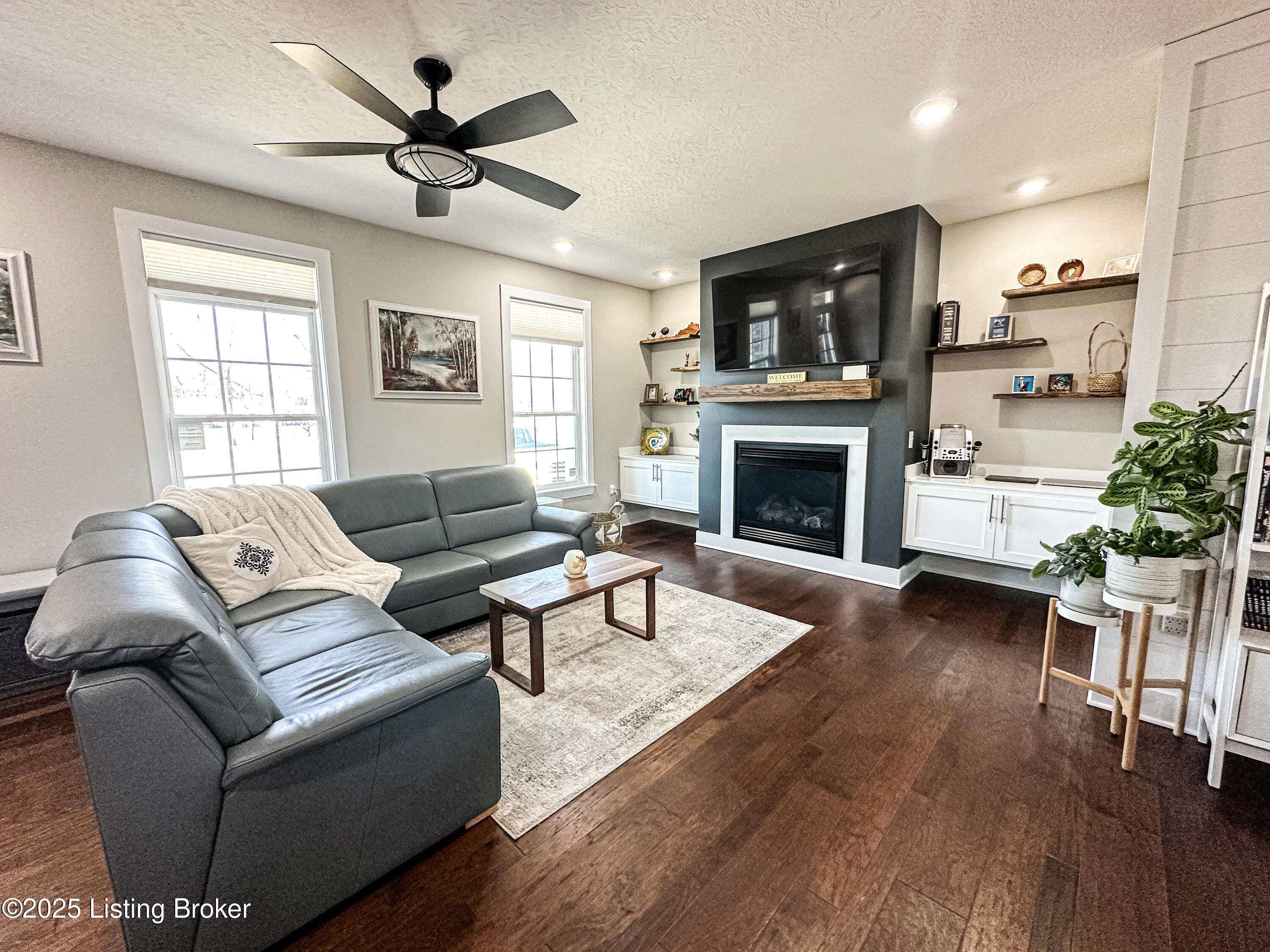 Leitchfield, KY 42754,54 Realand WAY