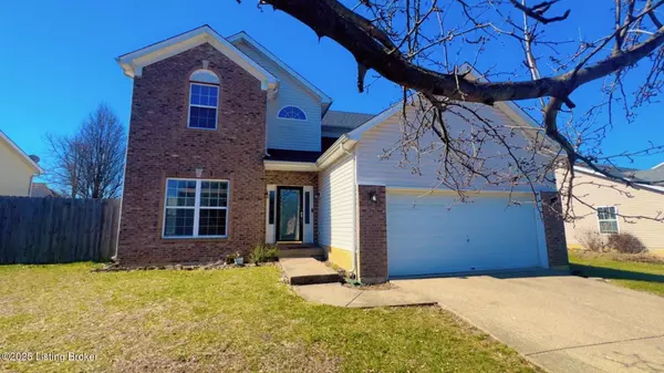 7814 Lariat Rd,  Louisville,  KY 40219