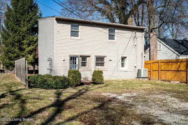 6115 Front St, Westport, KY 40077