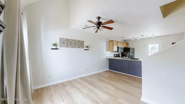 Louisville, KY 40245,12502 Kiawah Ct