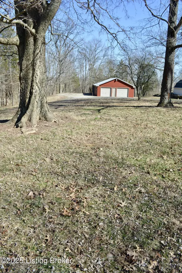 Bedford, KY 40006,000 Locust Ln