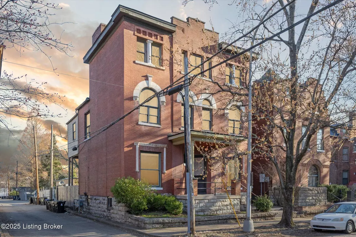 Louisville, KY 40208,315 W Lee St