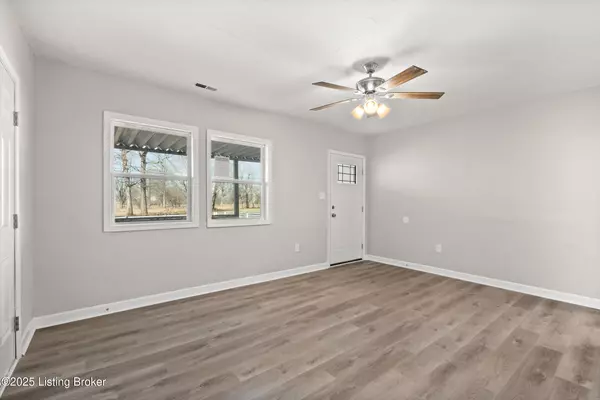 Louisville, KY 40213,1168 Norton Ave