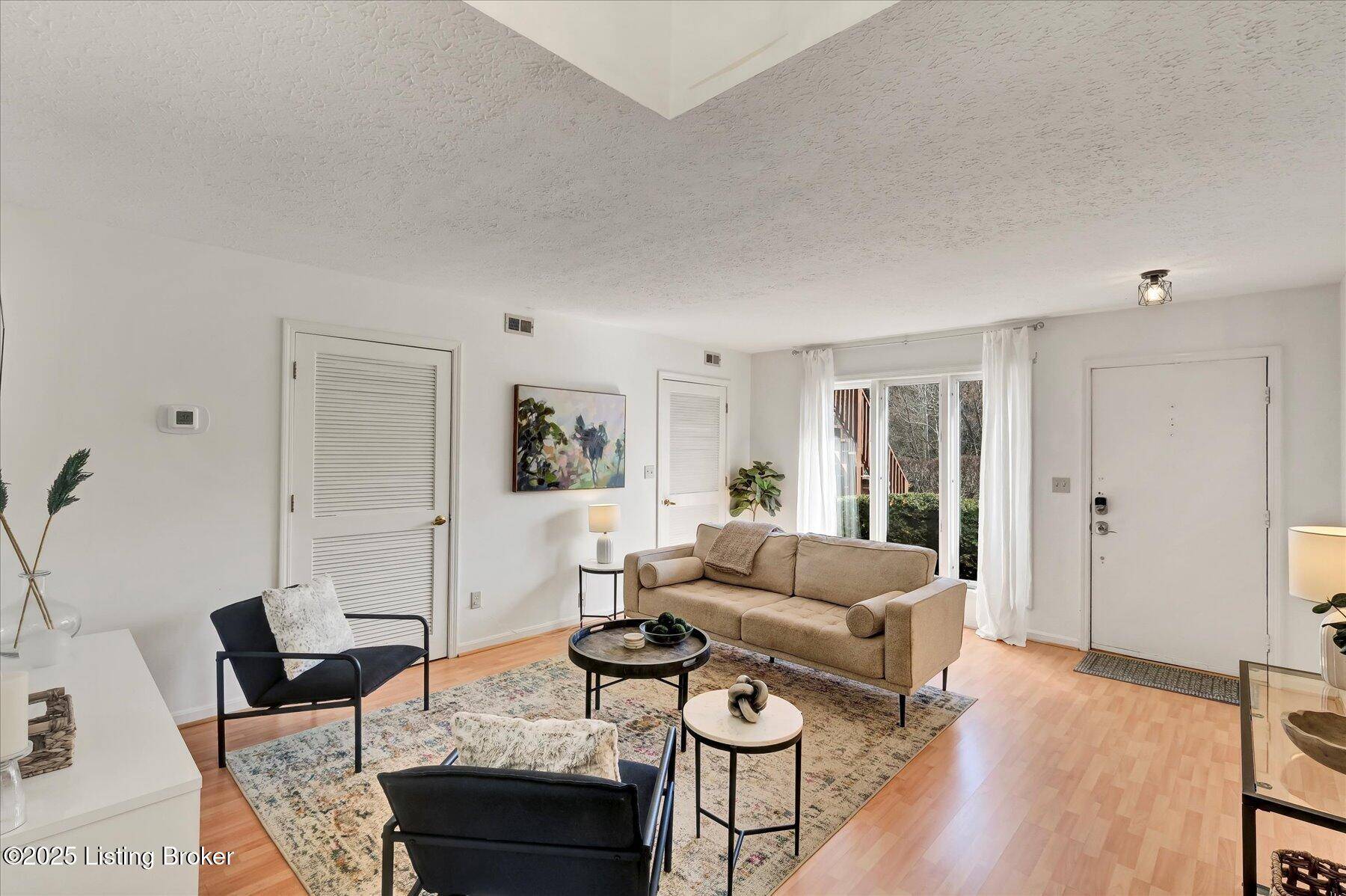 Louisville, KY 40206,604 Ledgeview Park Dr