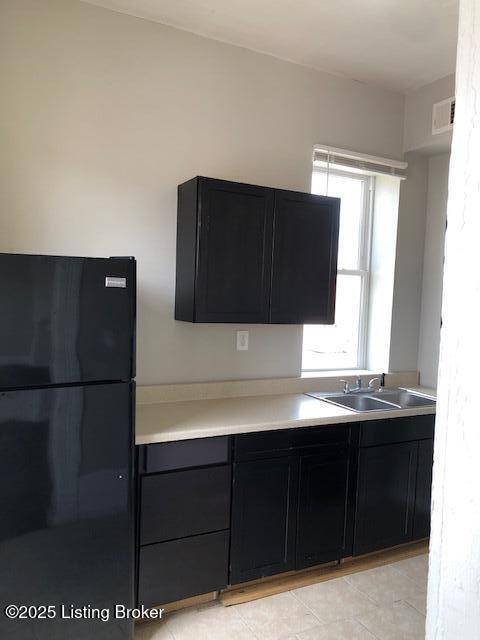 Louisville, KY 40203,947 S Brook St #4