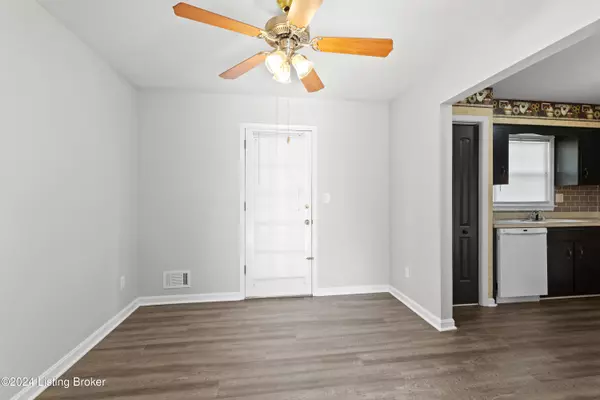 Mt Washington, KY 40047,252 Elaine WAY