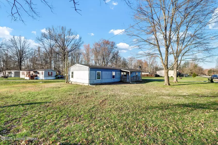 115 Woodland Dr, Shepherdsville, KY 40165