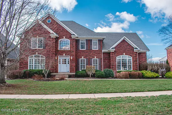 12901 Crestmoor Cir, Prospect, KY 40059