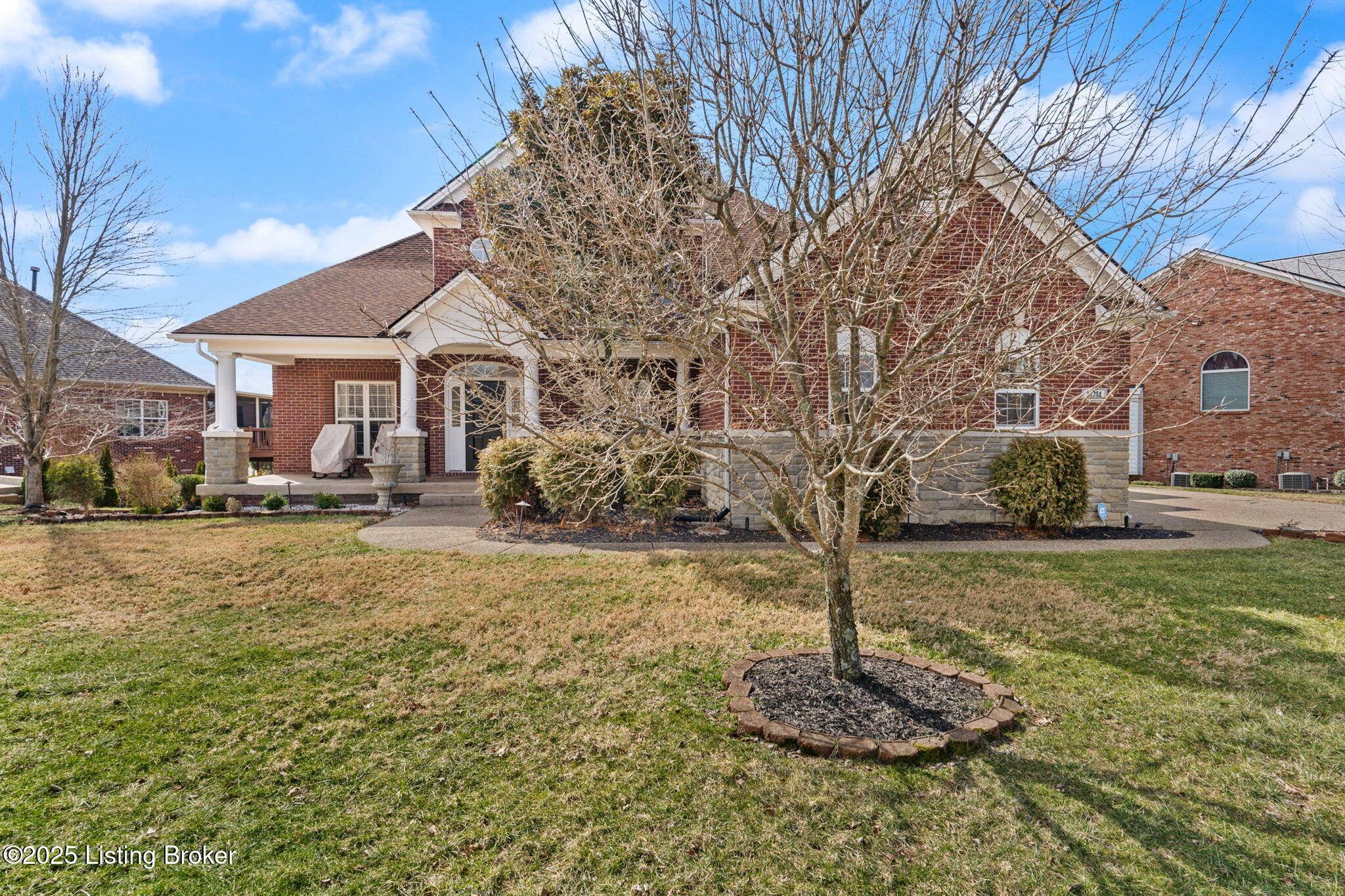 Louisville, KY 40245,16704 Glen Lakes Dr