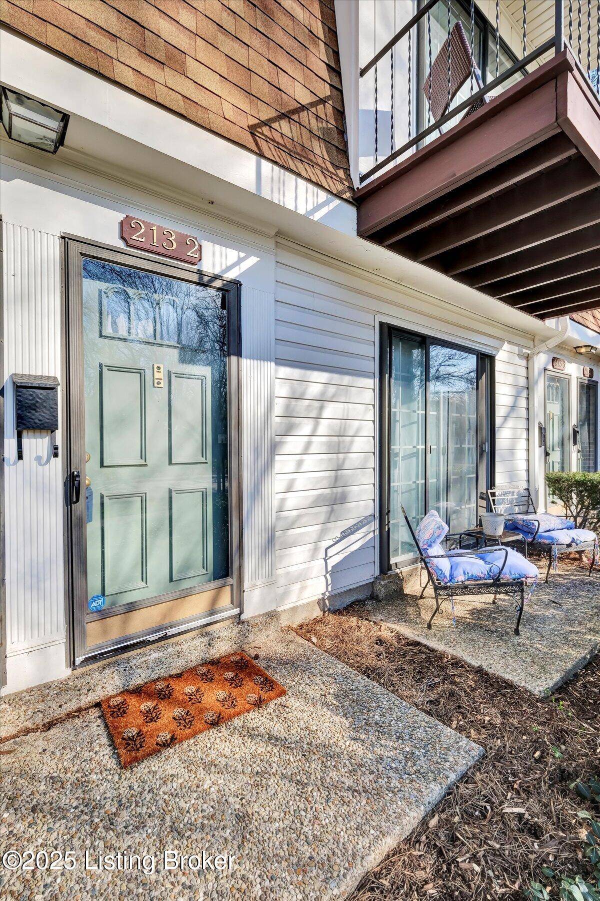 Louisville, KY 40207,213 Fairfax Ave #2