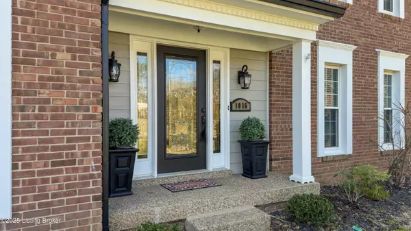 Louisville, KY 40223,1016 Garden Creek Cir