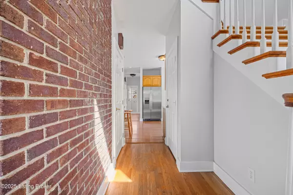 La Grange, KY 40031,2337 Ash Run Ln