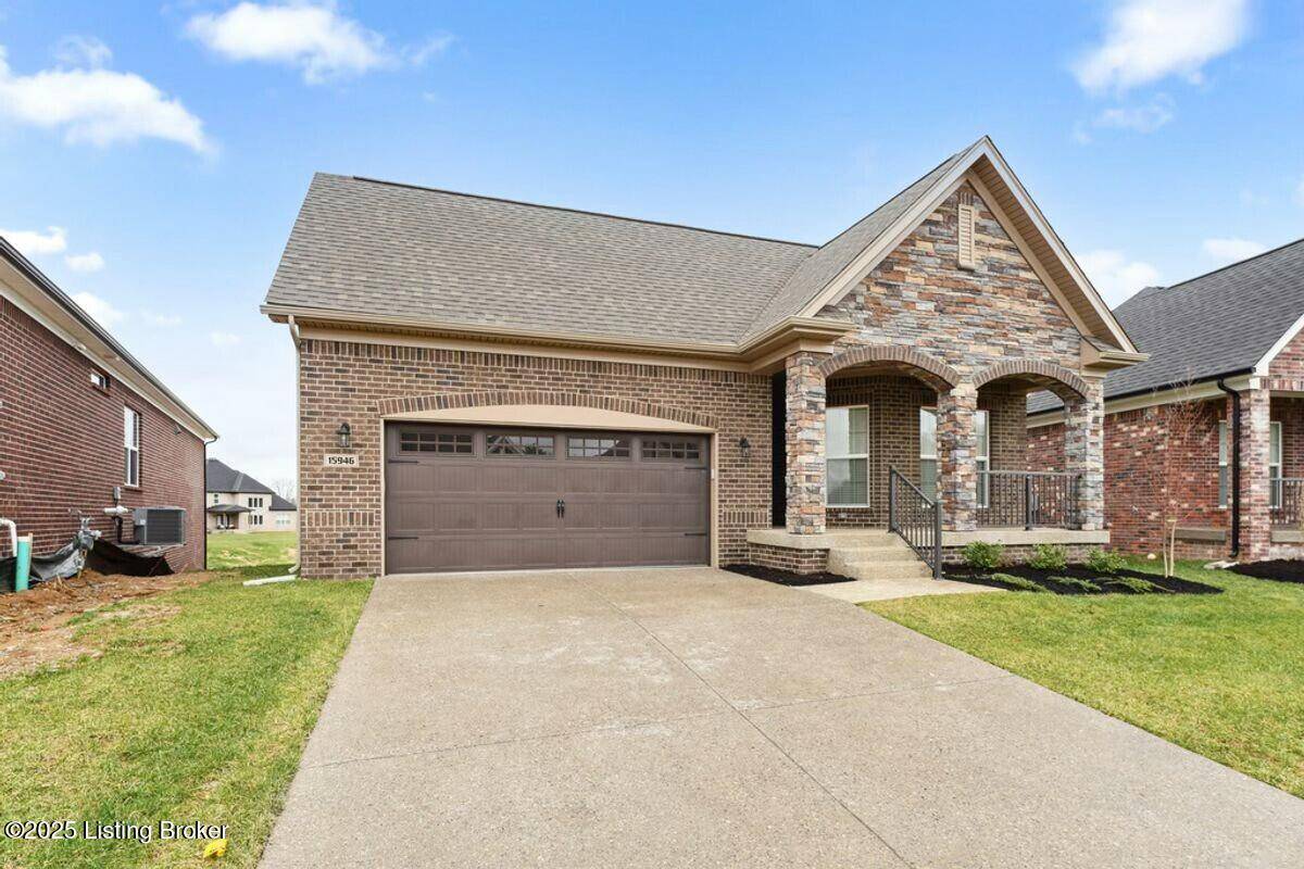 Louisville, KY 40245,15946 Cumberland Lake Cir