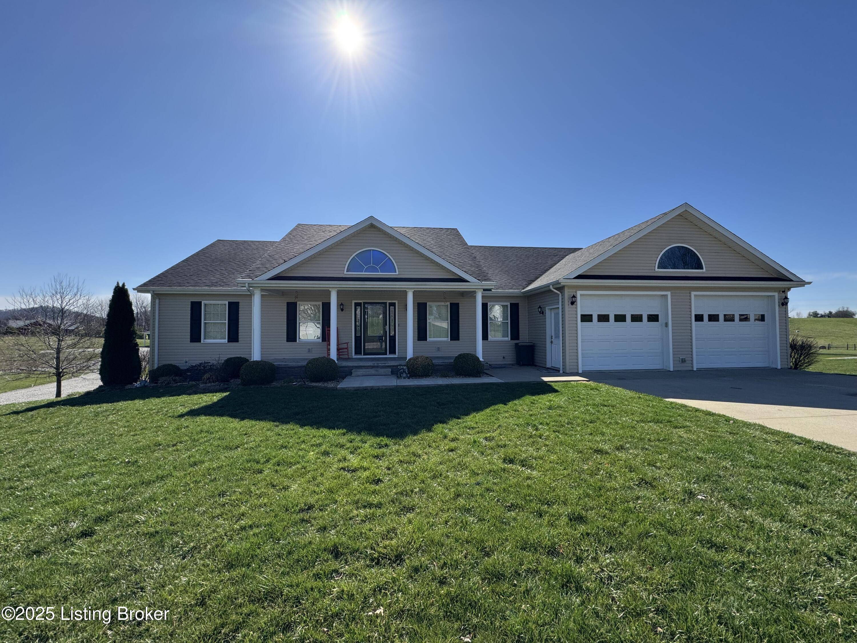 438 Asbury Rd, Flemingsburg, KY 41041
