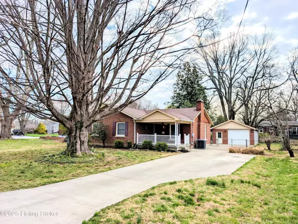 Louisville, KY 40219,8403 Denise Dr