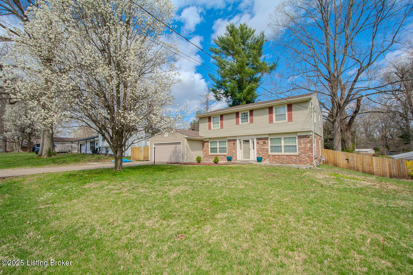 Louisville, KY 40272,10305 Nanka Rd