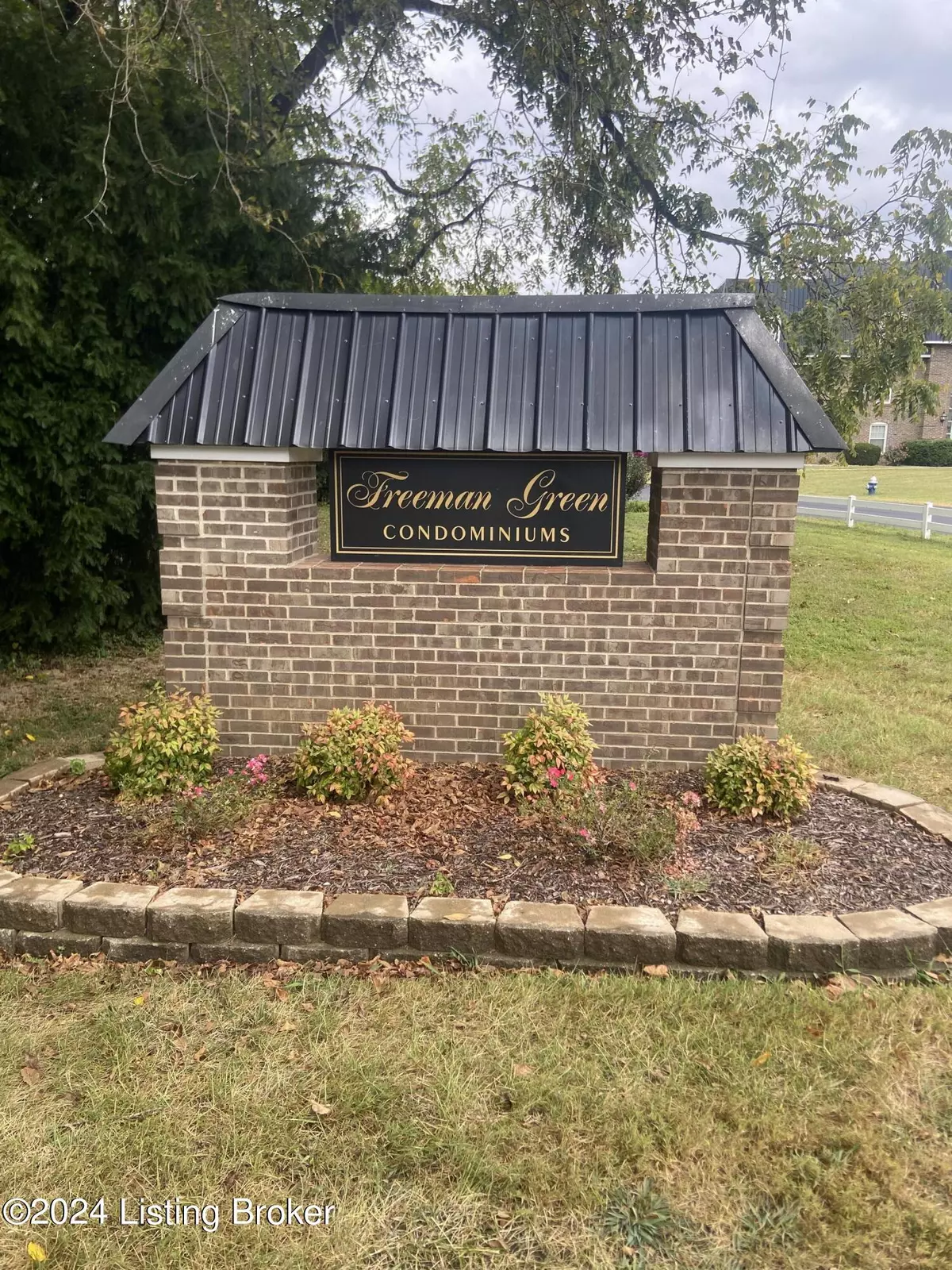 Elizabethtown, KY 42701,105 Freeman Green Dr #3D